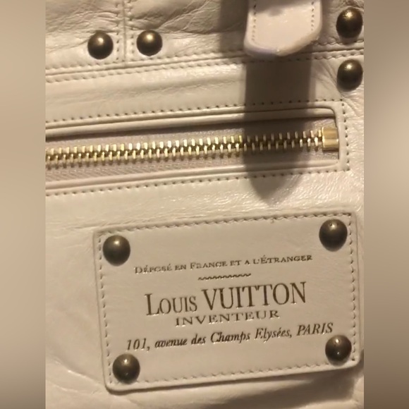 **BDAY MONTH SALE**Louis Vuitton Vintage Rivete cream handbag - Picture 4 of 17
